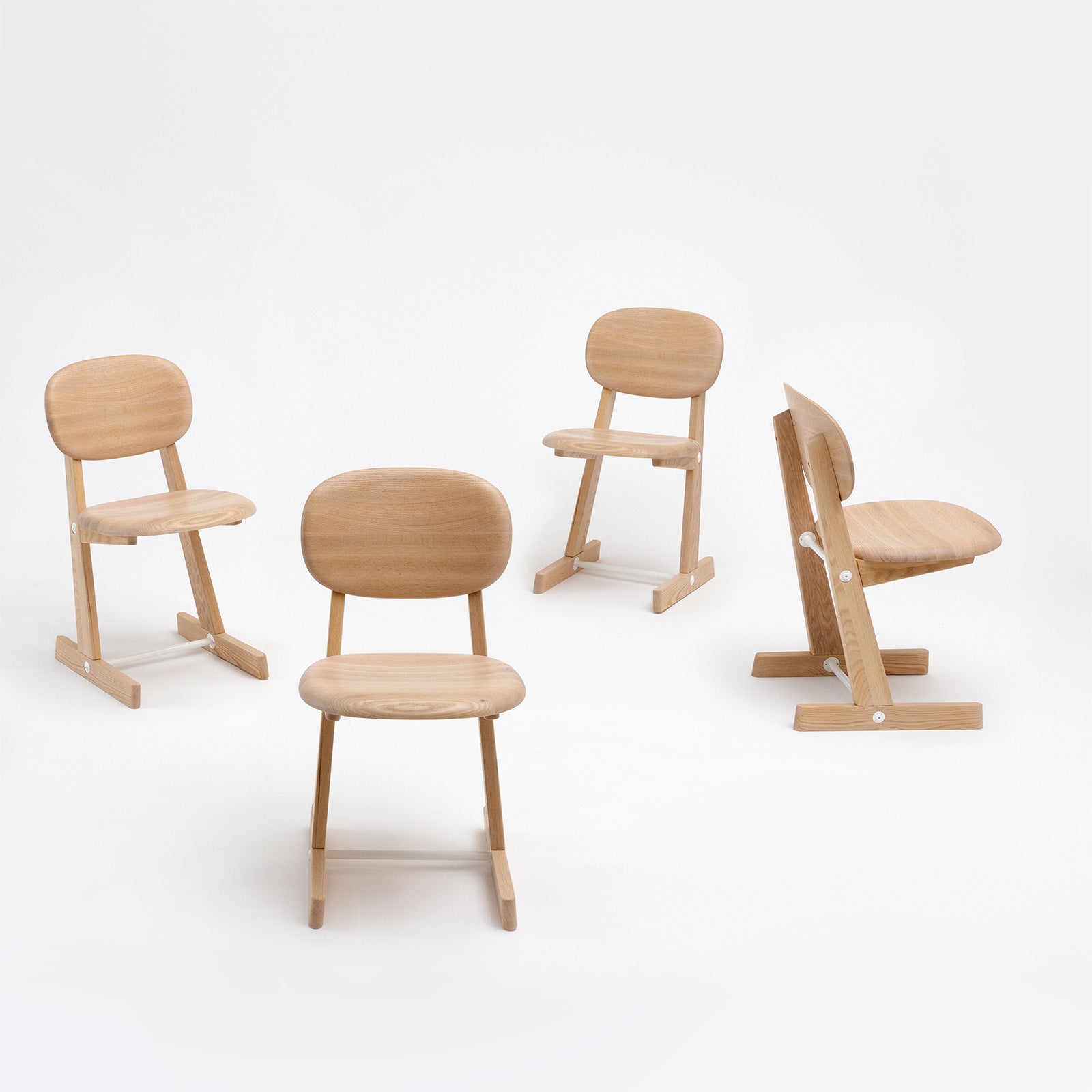 KufenKarl seating collection showcasing the flat ship, knock-down chair. Designed for versatility in contemporary spaces.
