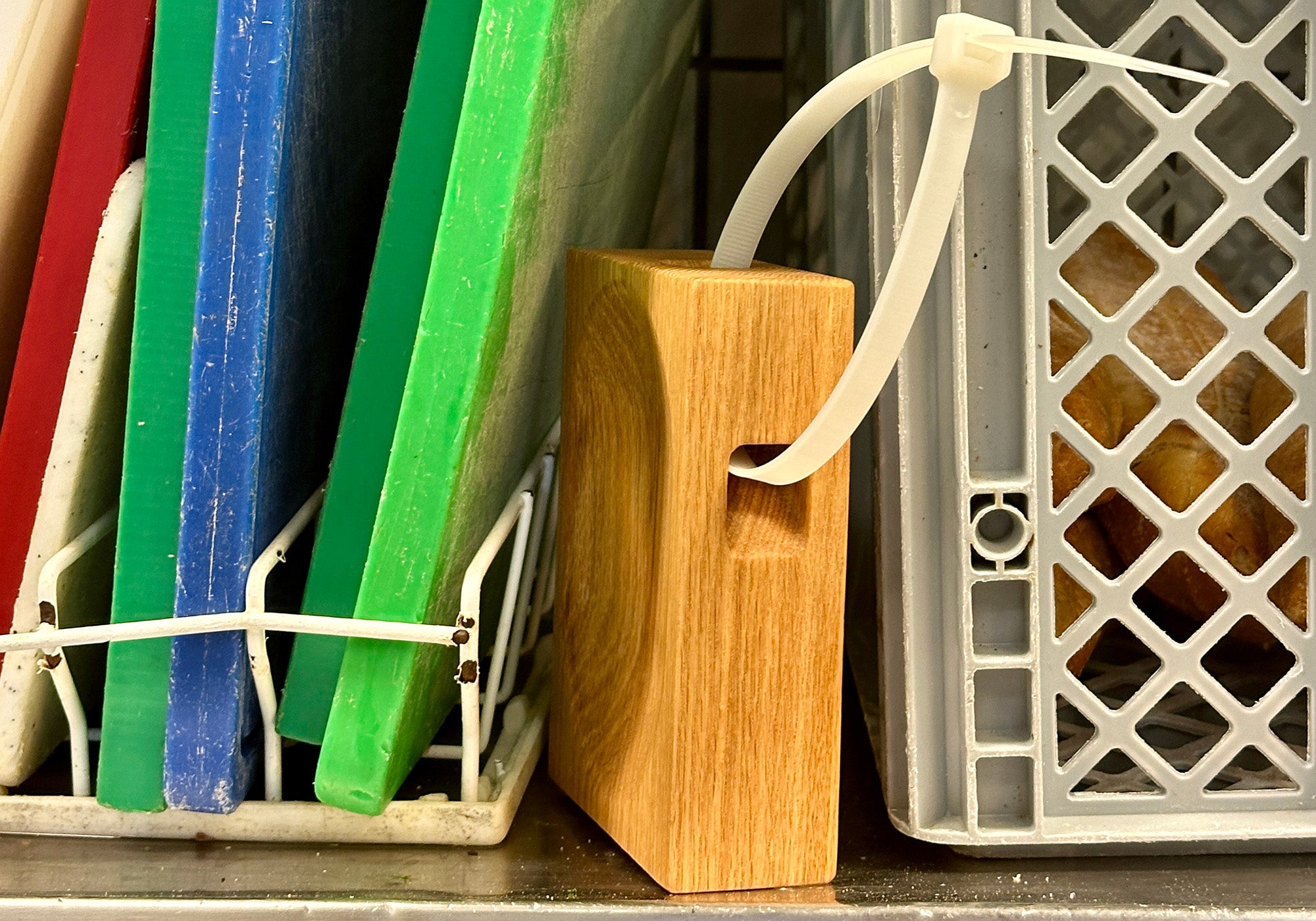 Illustration highlighting the aesthetic appeal of wooden cutting boards.