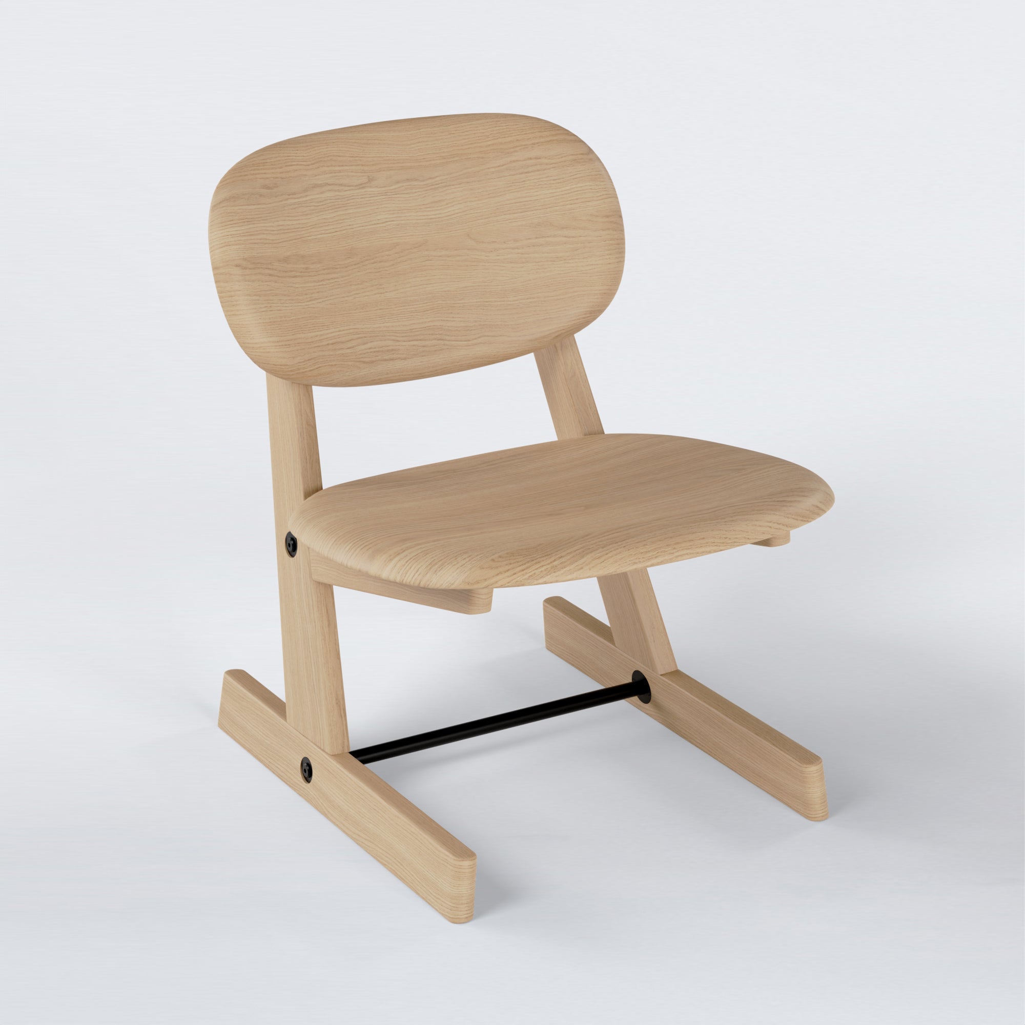 KufenKarl Lounge Chair KD in natural oak with black metal frame, three-quarter view (natural oak, Collect.Studio) – emphasizing the smooth curves and modern silhouette.