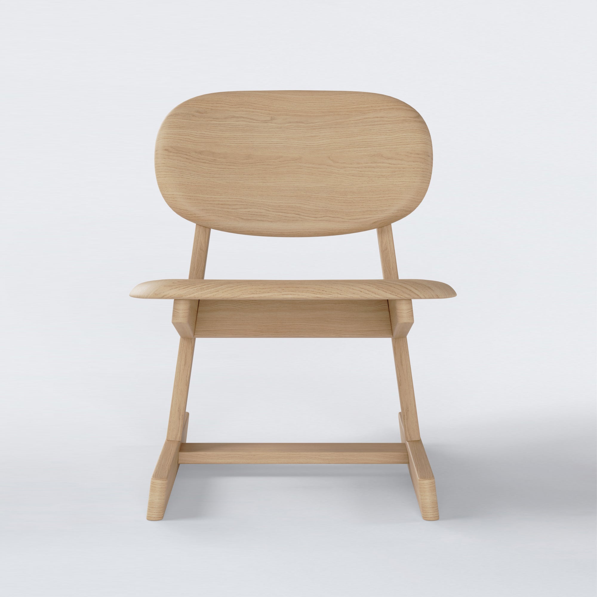 KufenKarl Lounge Chair in natural oak – front view, showcasing its minimalistic yet warm design.